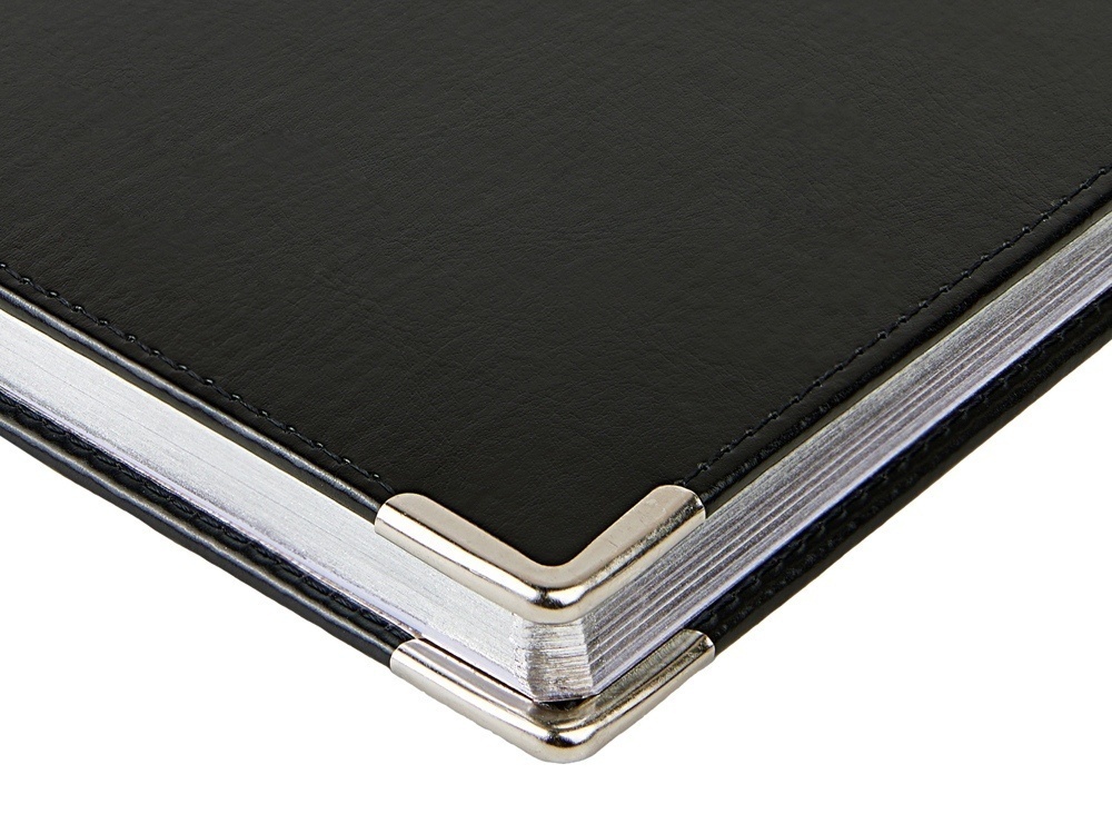 Ежедневник недатированный А5 Sidney Nebraska с серебряным срезом и уголками