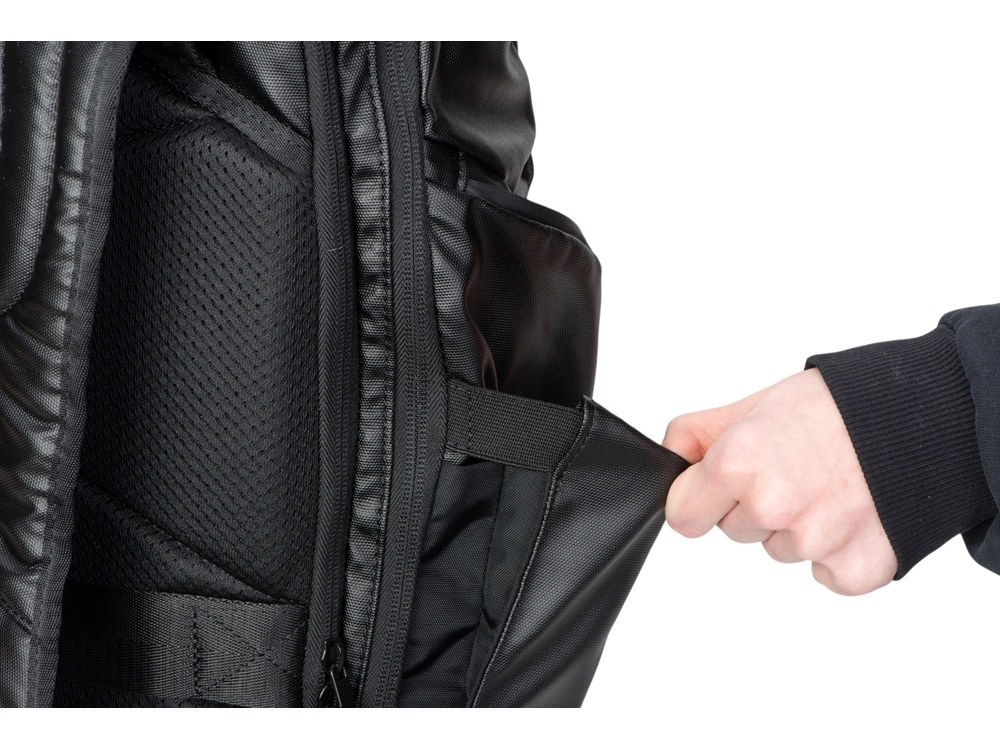 Водостойкий рюкзак Giant для ноутбука 15.6